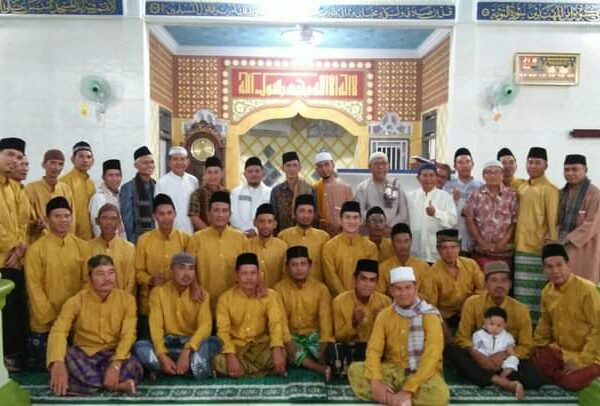 Meriahnya Maulid Nabi Muhammad SAW di Masjid Syuro Kelurahan Babat