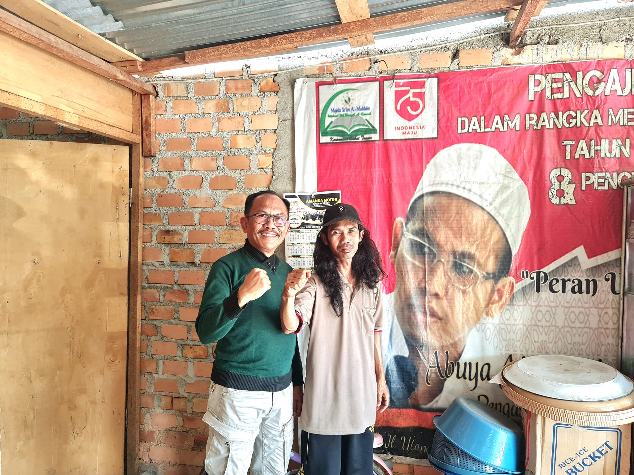 Bendahara PWNU Sumsel Hernoe Roesprijadji Mampir diKediaman Ky. Sirojuddin