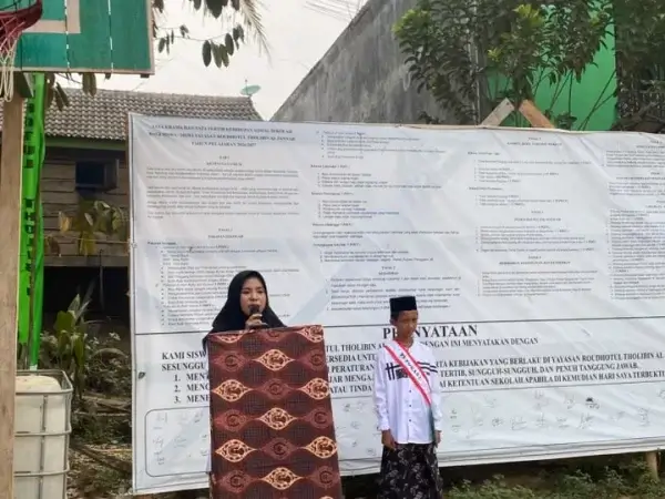 Peringatan HSN di PP Roudhotul Tholibin: Ning Ainiyayul Wafiyah Tekankan Pentingnya IMTAQ, IPTEK, dan Bebas Narkoba